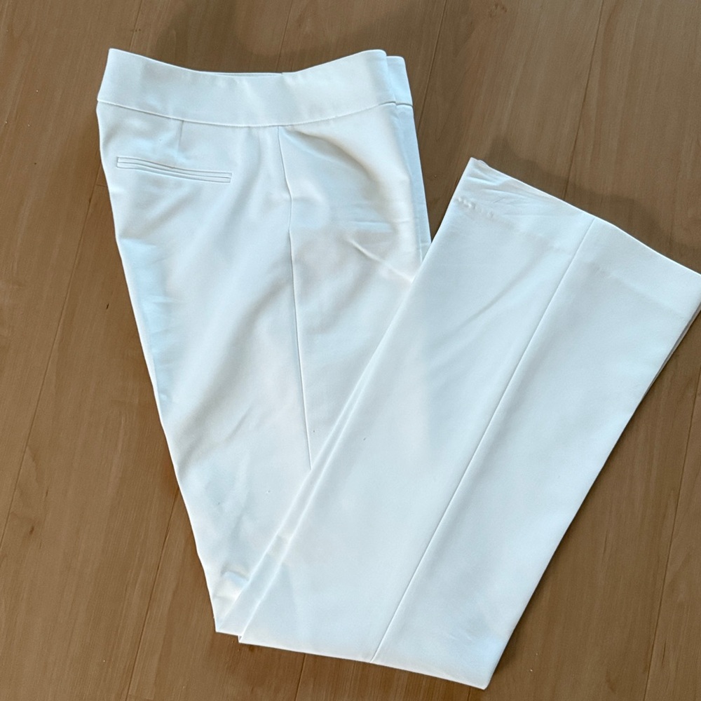 ANTONIO MELANI WHITE MAXINE FIT FLARED SHABBY CHIC DRESS PANTS SZ 2 BUSINESSWEAR - Picture 2 of 15